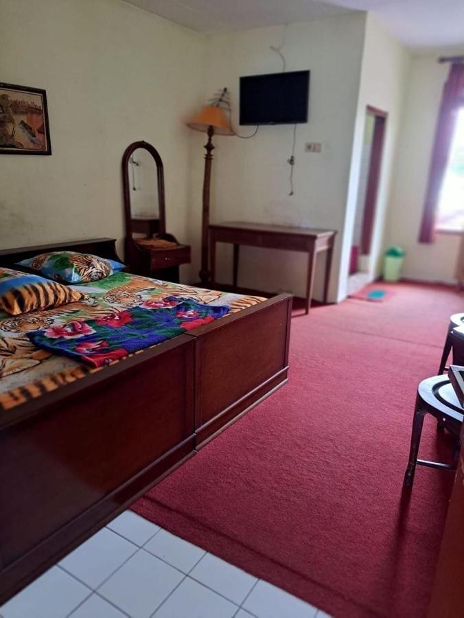 维斯马丹坎丁阿曼达酒店 Mojokerto 外观 照片