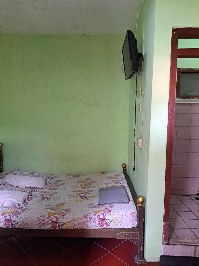 维斯马丹坎丁阿曼达酒店 Mojokerto 外观 照片